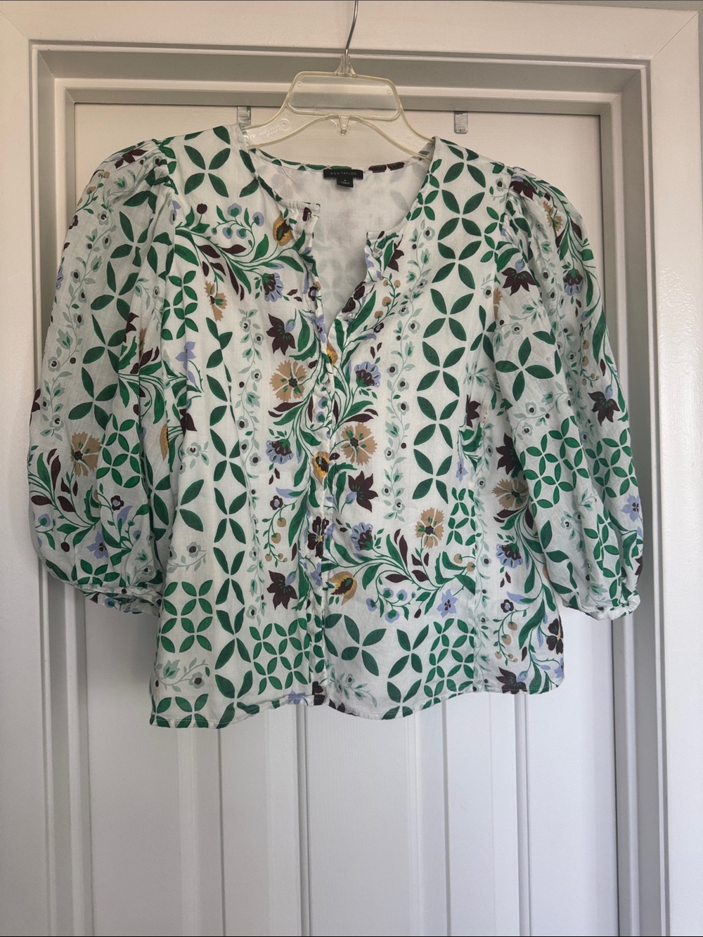 Women's Green Floral Puff-Sleeve Blouse Ann Taylor